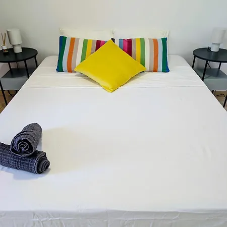 Adeje Nest Konukevi