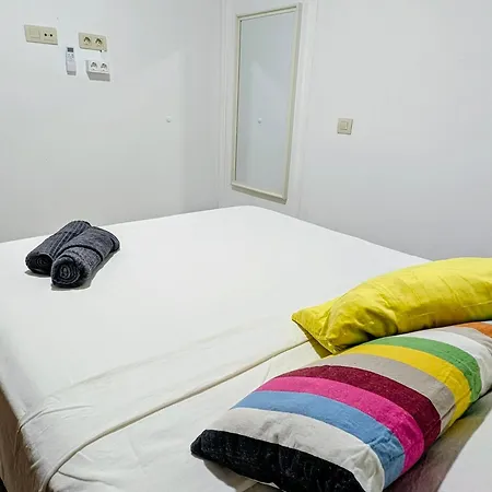 Konukevi Adeje Nest