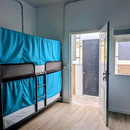 Konukevi Adeje Nest